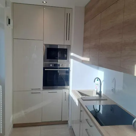 Slonce Bemowa * Βαρσοβία